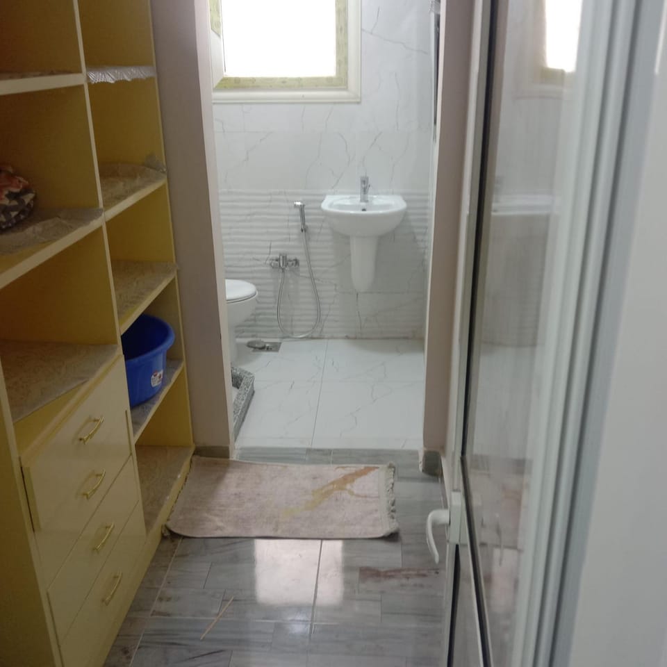 شقه ديما بجوار النيل Apartment in Luxor
