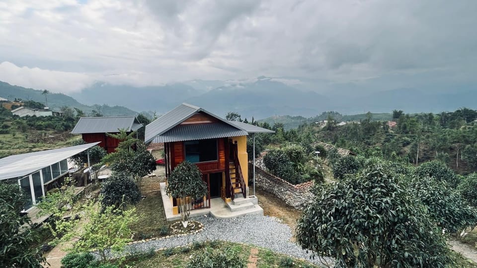 Bản Ann Villas Suối Giàng - An Trú Thực Tại Campground/ 
RV Resort in Vietnam