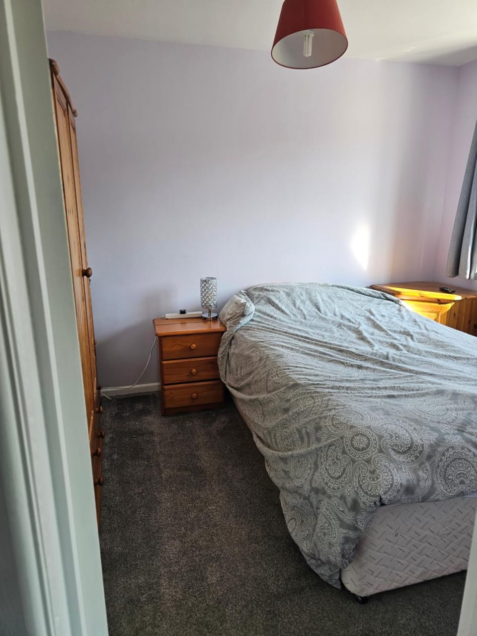 Quiet Room with ensuite Vacation rental in Chippenham