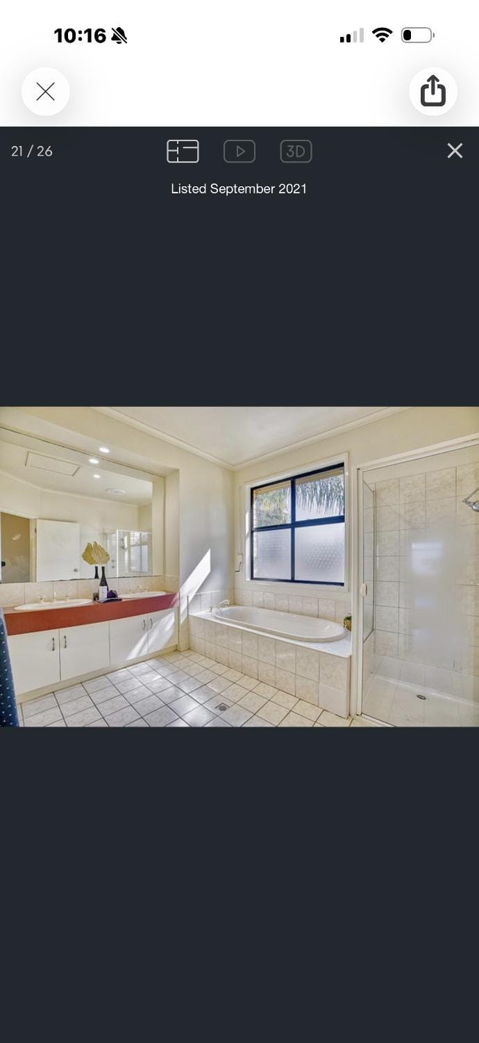 quiet friendly free parking close airport close city Bed and Breakfast in Adelaide