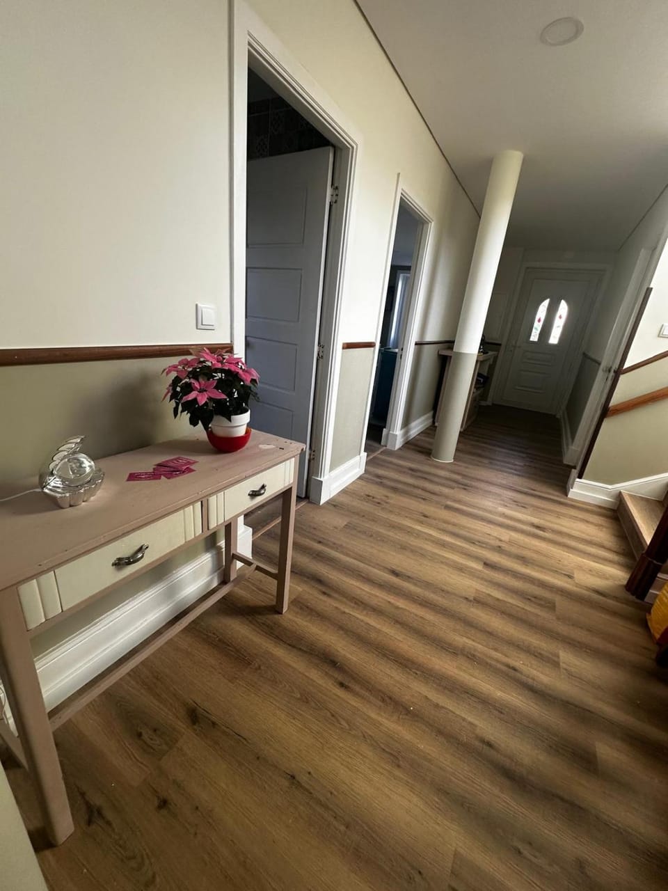 Pink-Shell Bed and Breakfast in Aveiro District, Portugal