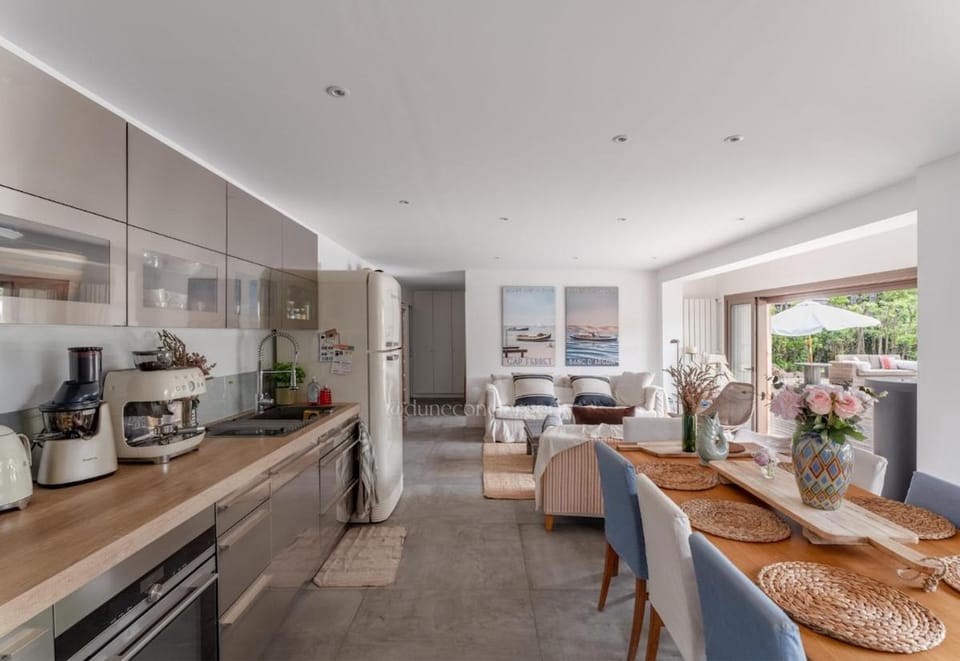 Communal kitchen