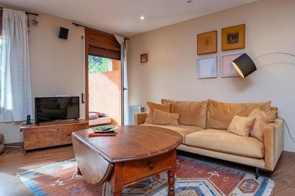 Begur Apartment Garden and community pool Apartment in Baix Empordà