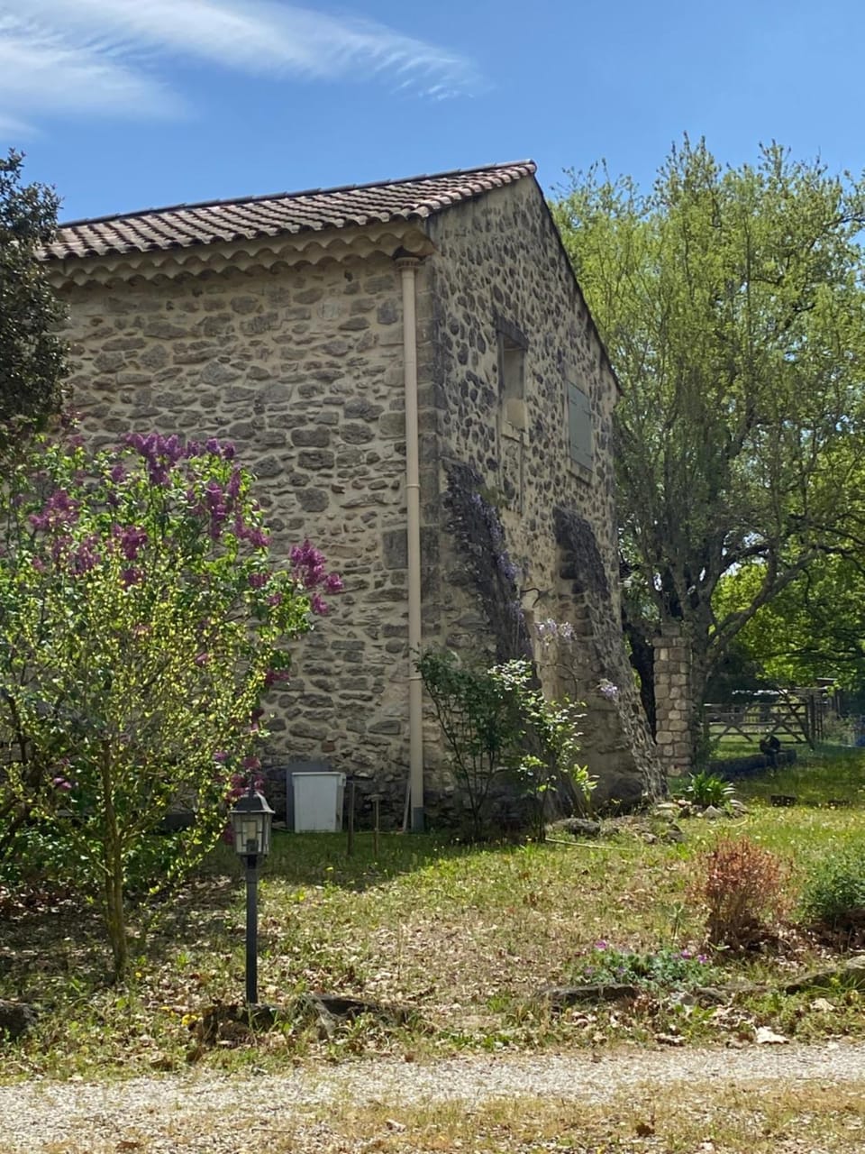 Le Mas des Poètes Bed and Breakfast in Provence-Alpes-Côte d'Azur