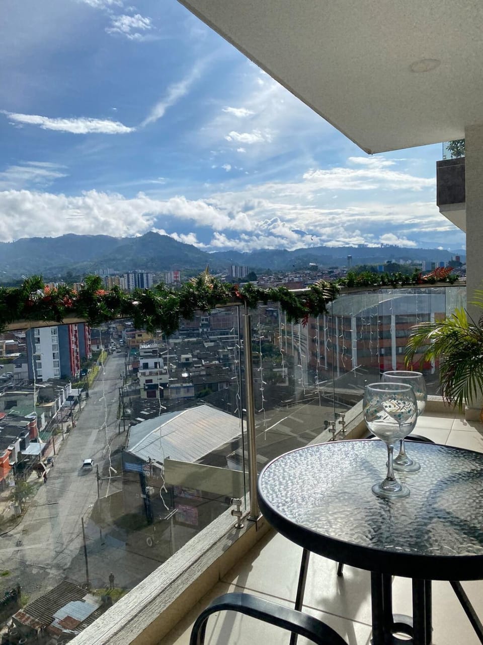 La vida es bella Hermoso apartamento con Piscina -Turco- Central Apartment in Dosquebradas