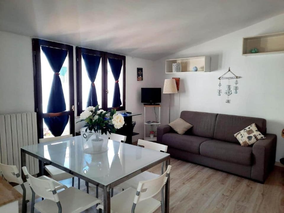 La Scalinatella Apartment in Gaeta