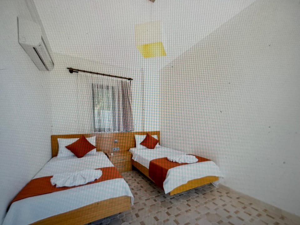 Luxury Villa with Private Pool Villa in Cernobbio