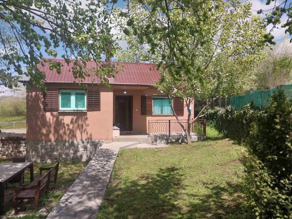 Seoski raj House in Podgorica Municipality, Montenegro