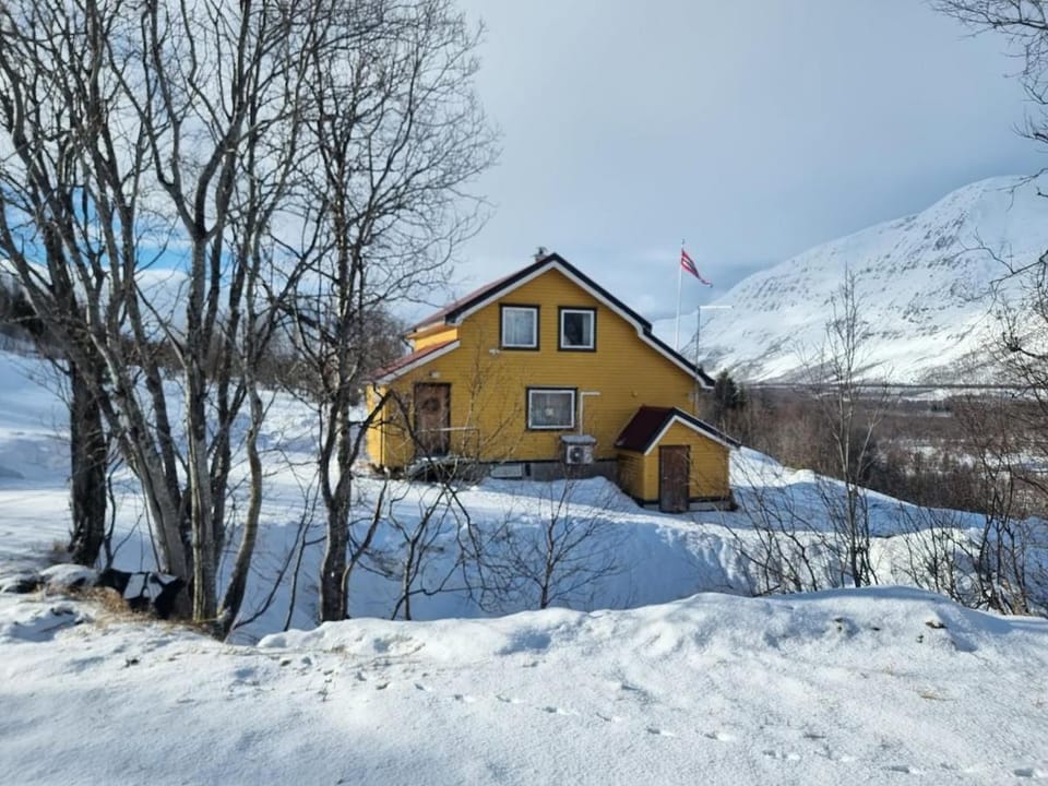 Stormo Cottage House in Troms Og Finnmark
