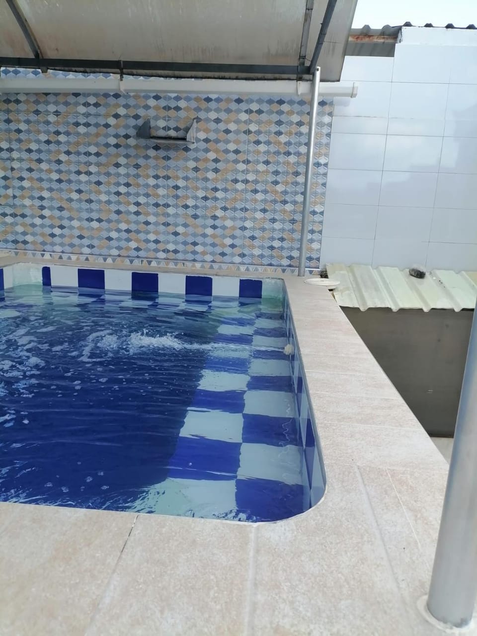 Casa con Jacuzzi en Flandes - 4 habitaciones House in Cundinamarca, Colombia