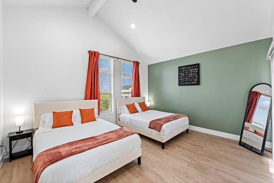 Luxury Townhome+Rooftop+Bishop Arts+Garage - Holiday Home House in Dallas