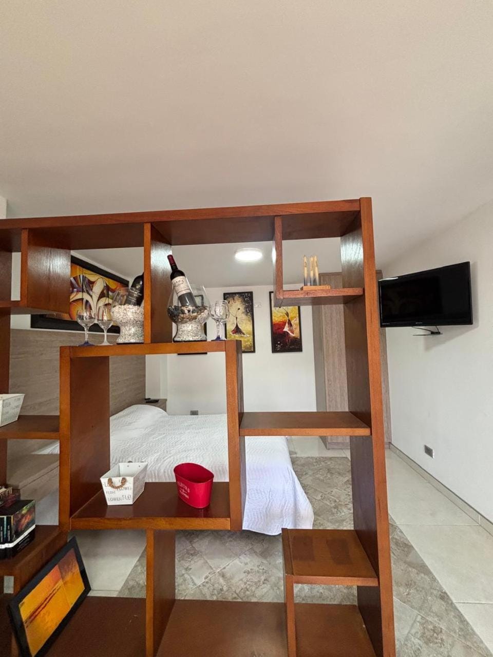 TV and multimedia, Bedroom
