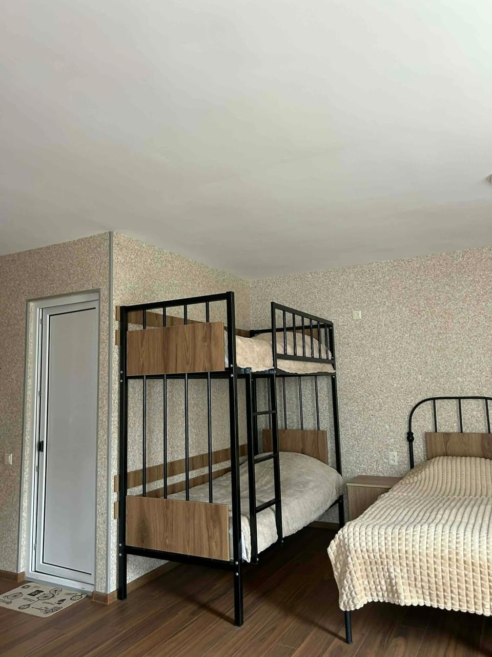 Emigrant Apartment in Georgia