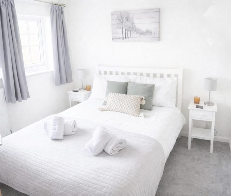 Lovely 2-bedroom cottage - free parking and dogs welcome House in Stratford-upon-Avon