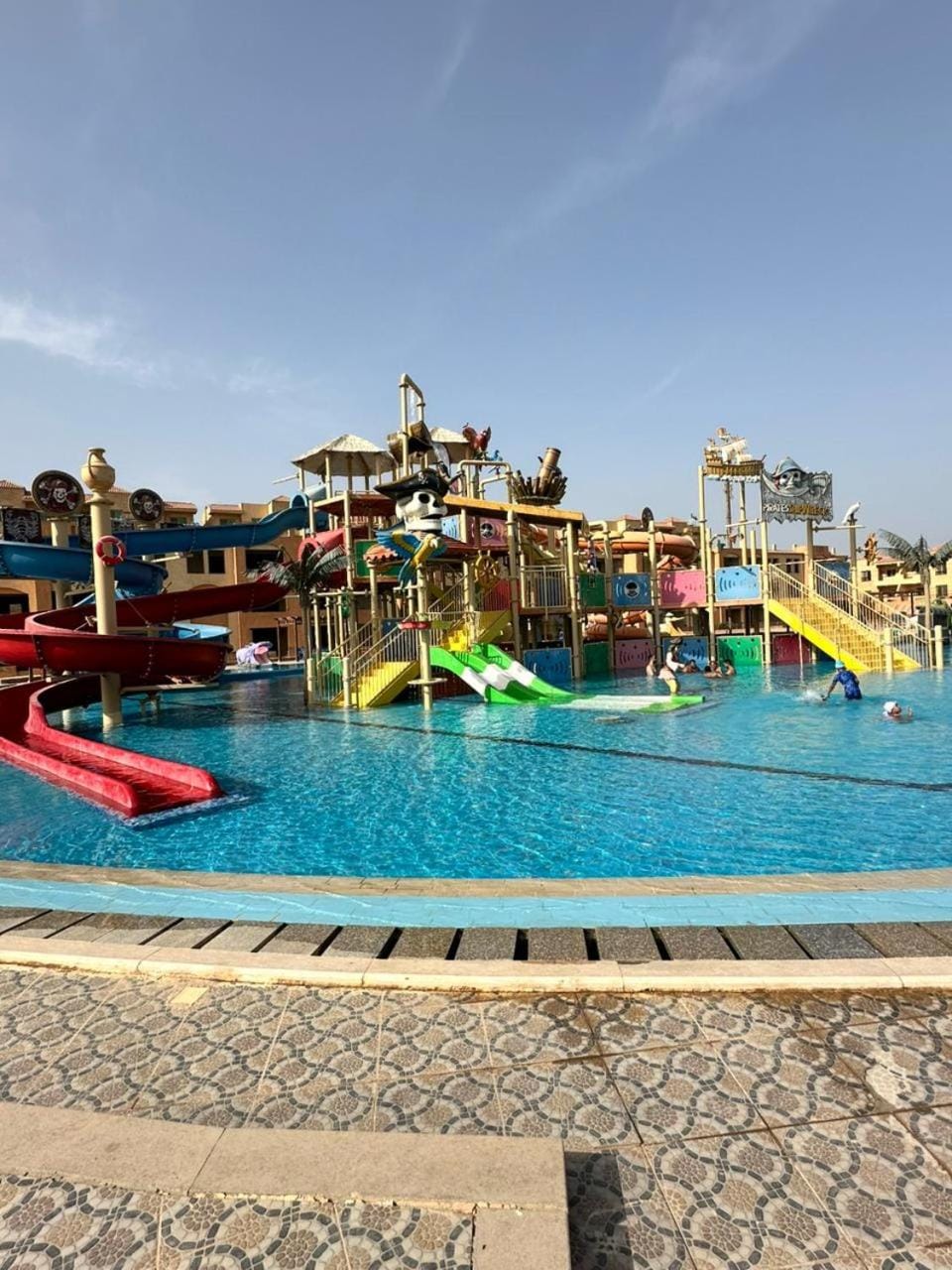 Modern 2-Bedroom Chalet in Orlando 2 Aqua Park Resort Apartment in South Sinai Governorate