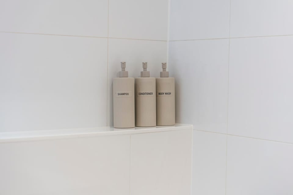 Bathroom, Bath
