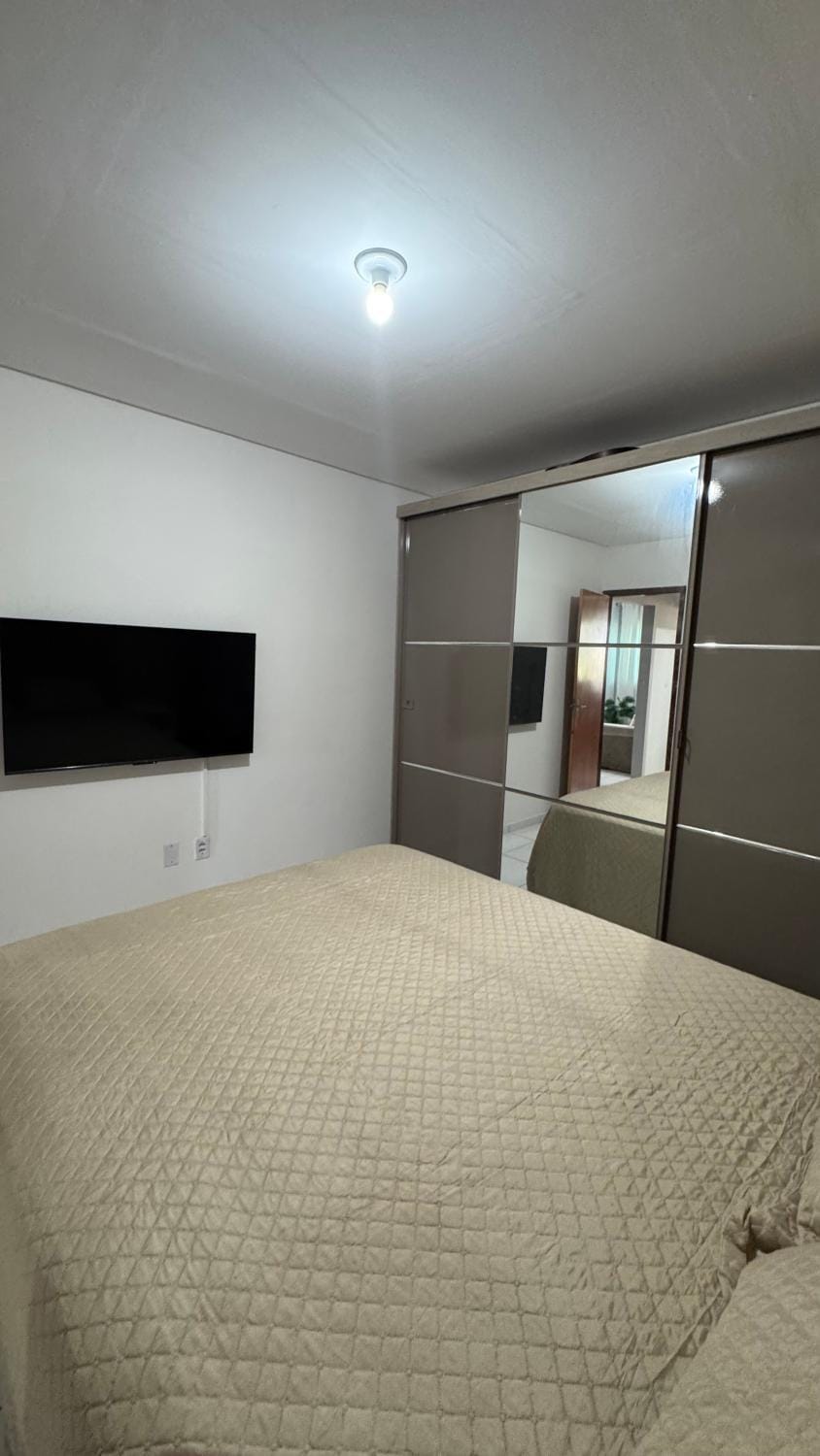 TV and multimedia, Photo of the whole room, Bedroom
