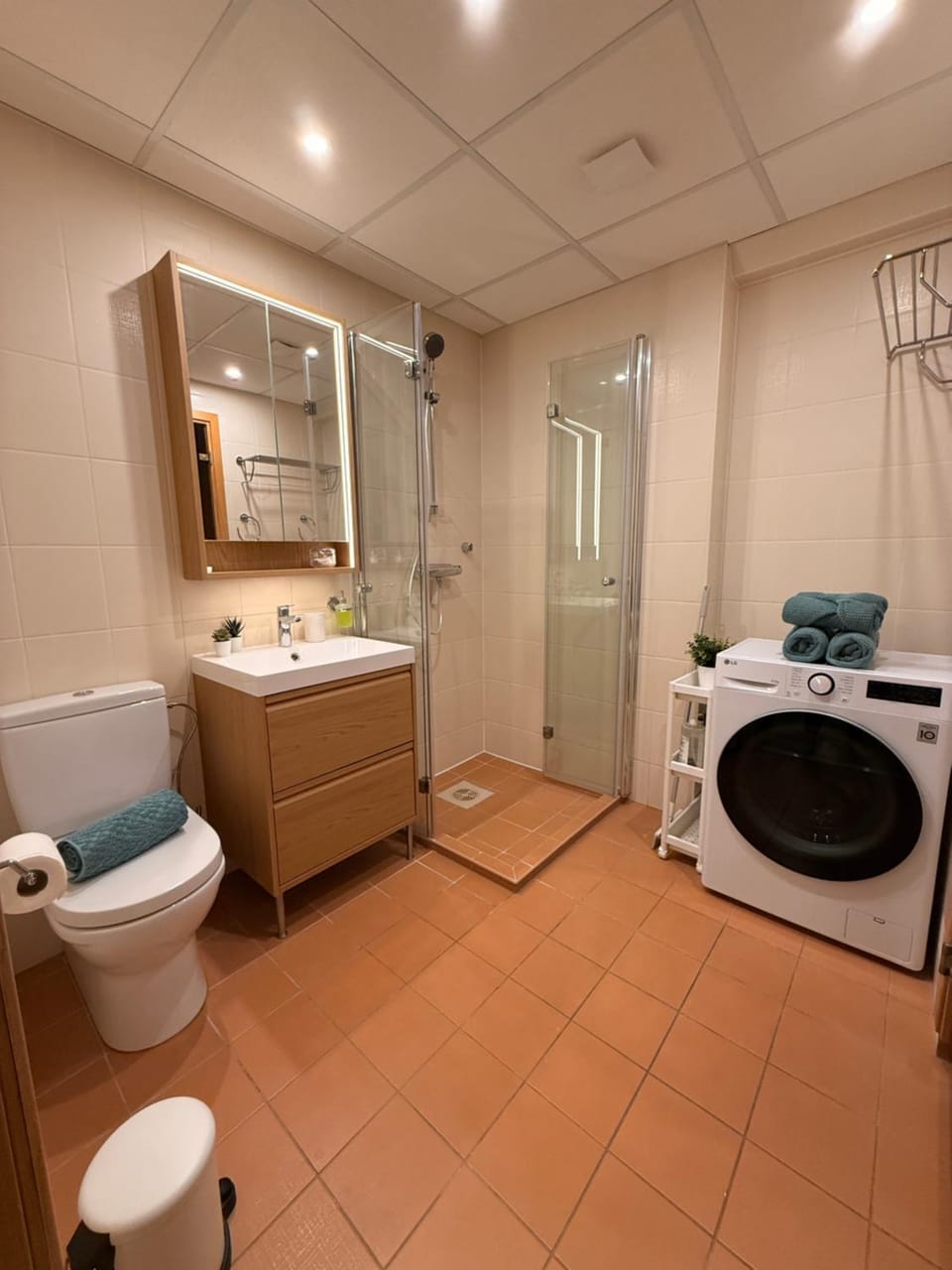 Free Sauna & Sunset Views in Tallinn City Center Apartment in Tallinn
