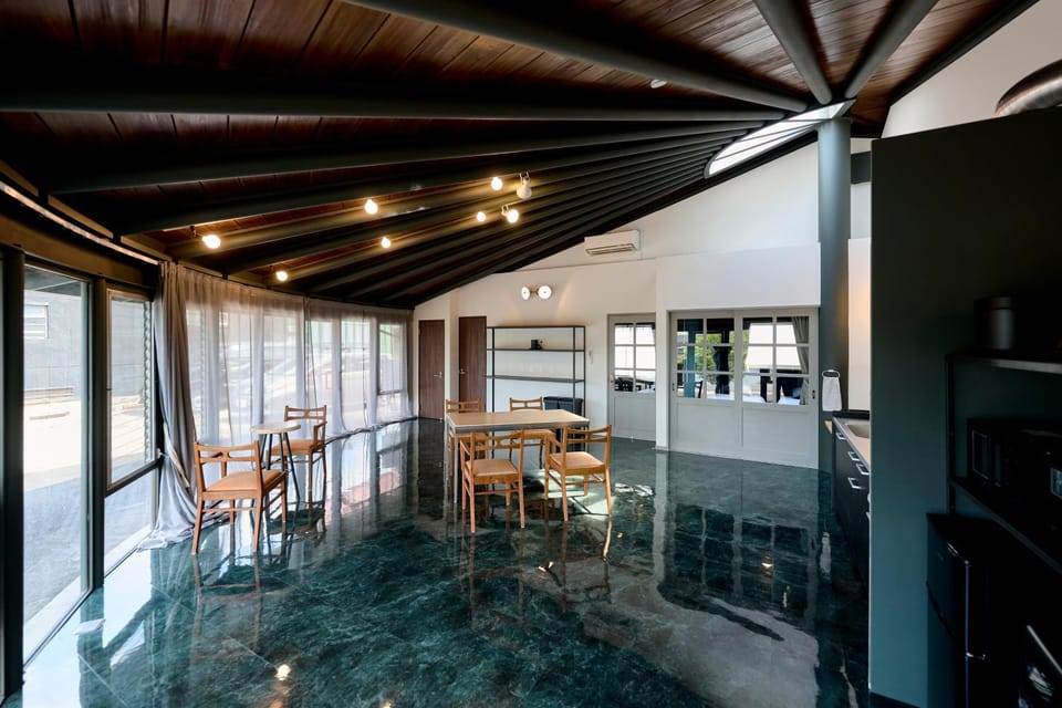 Kitchen or kitchenette, Living room, Dining area