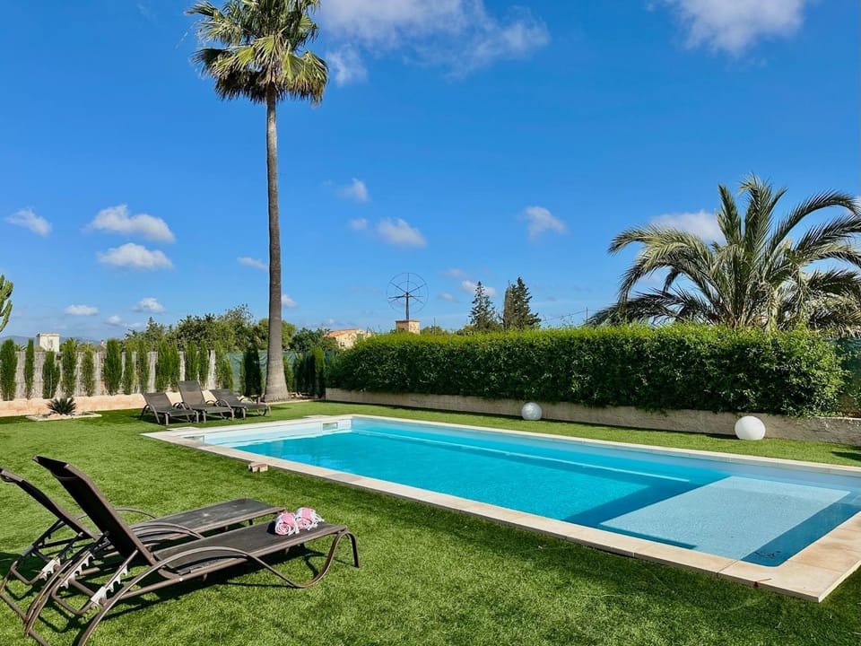 Balcony/Terrace, Swimming pool