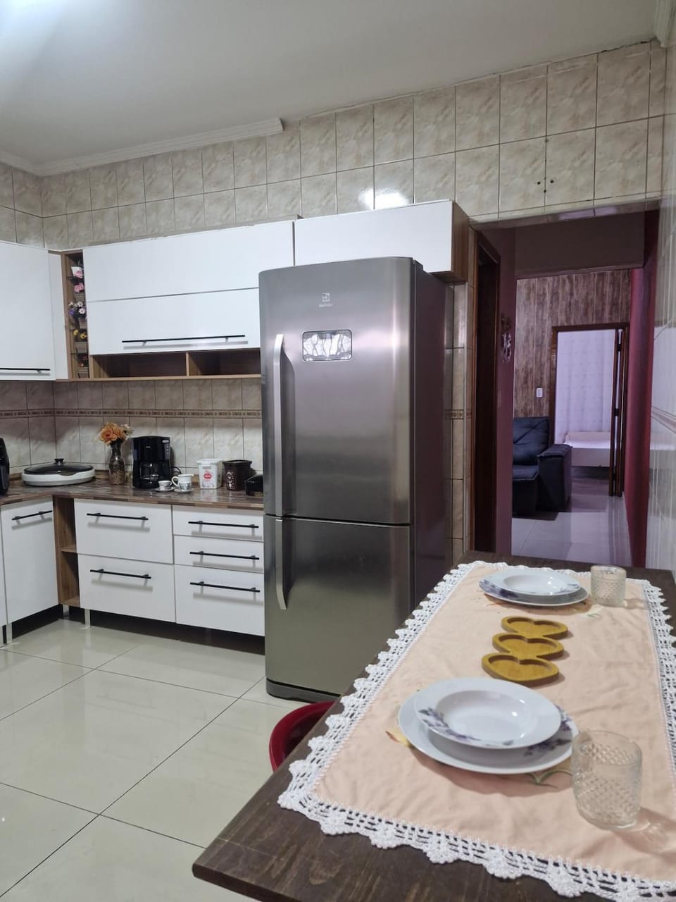Casa com ótima localização, ao lado do Bosque Maia e próximo ao Aeroporto internacional de Guarulhos House in Guarulhos