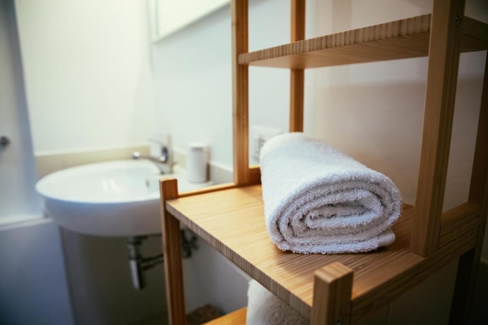 Bathroom, towels