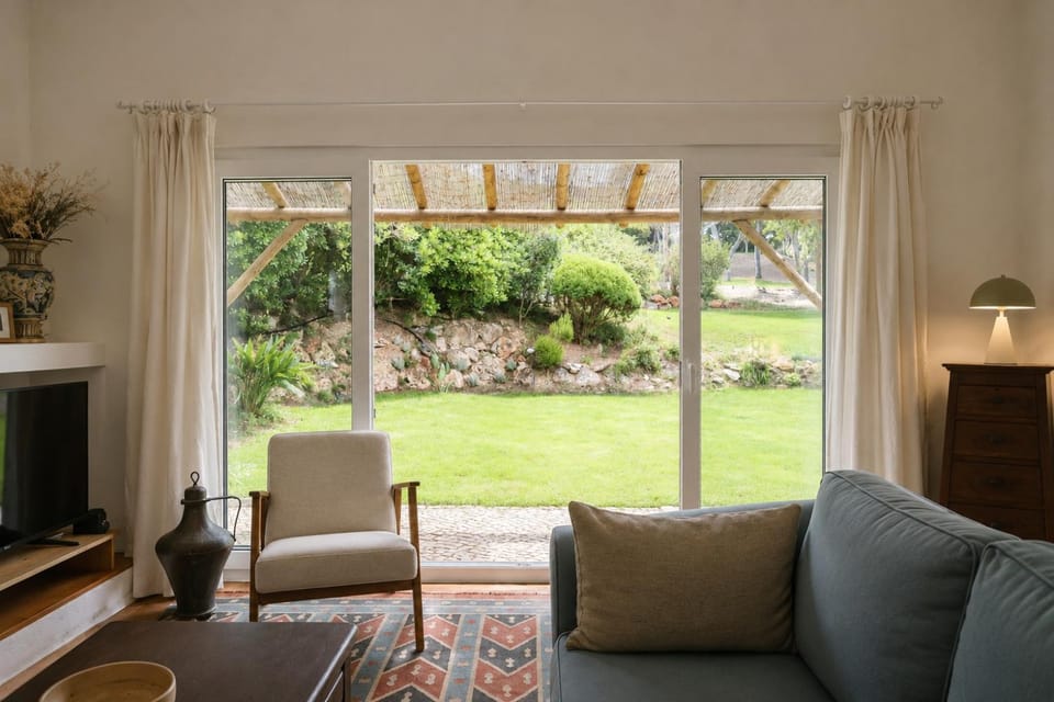 Garden, TV and multimedia, Living room, air conditioner