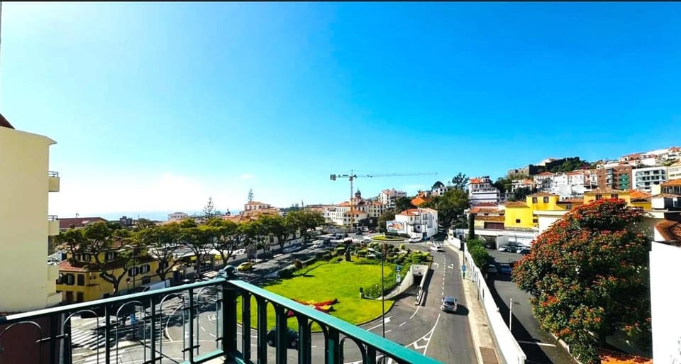 Natural landscape, Street view