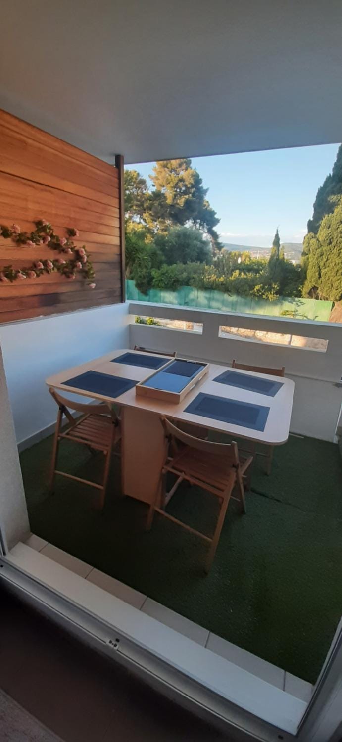 T2-Terrasse-Piscine-Snack-Bar Apartment in La Ciotat