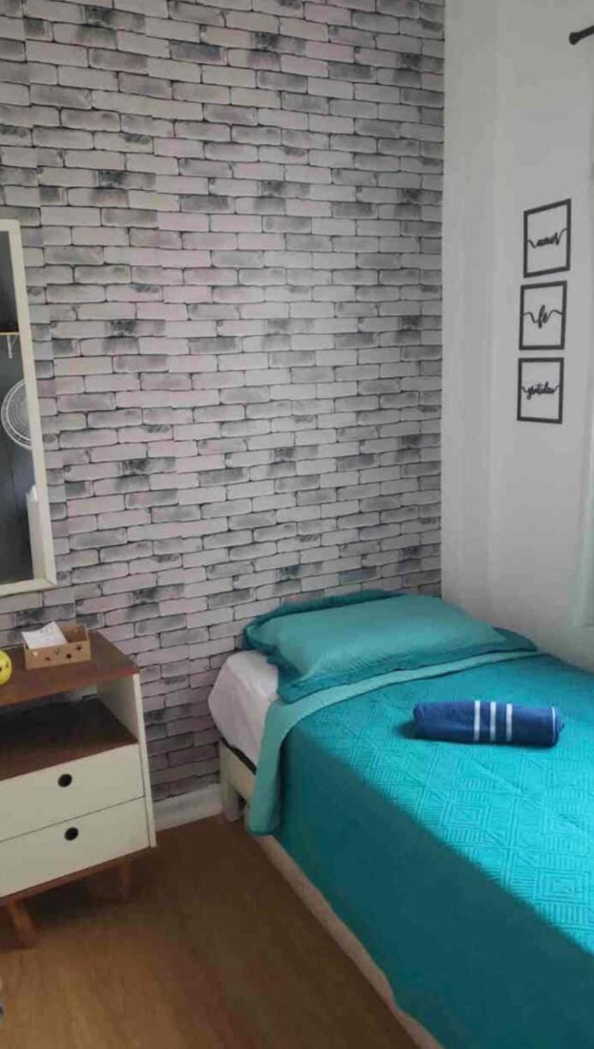 Quarto para 1 pessoa a 30 metros da praia de Copacabana Apartment in Rio de Janeiro