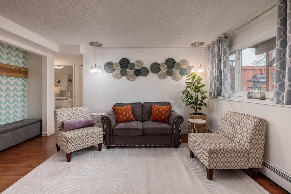Central 2BR Anchorage Adventure Hub Apartment in Anchorage