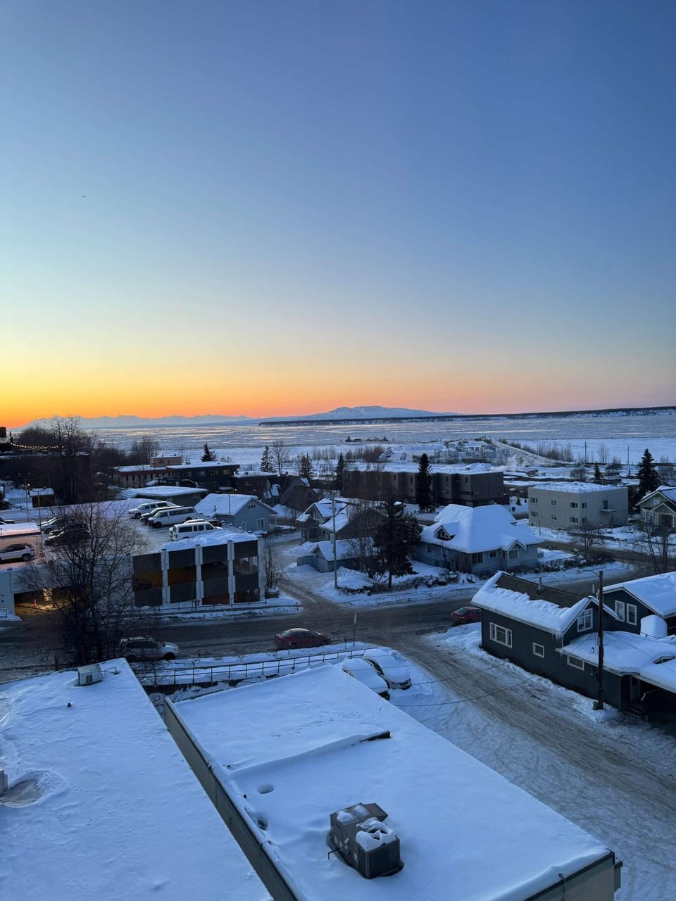 Modern Downtown Studio - King Bed - Inlet Views Apartment in Anchorage