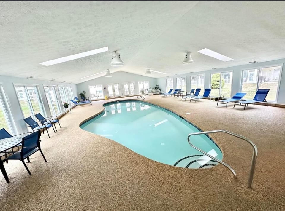 Wellington Manor #233 Indoor Pool Enclosed Patio House in Wells
