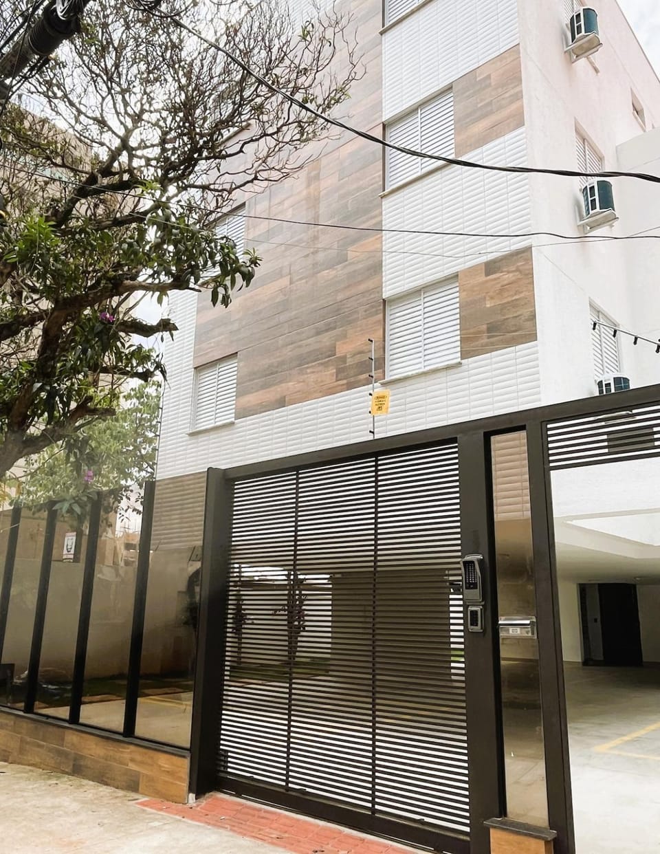 BH Suites 03-301 - 1 bedroom apartment Serra - 10 min from Savassi Apartment in Belo Horizonte