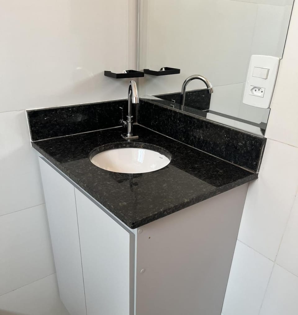 BH Suites 11-304 - New 1-bedroom apartment Serra - Near Savassi Apartment in Belo Horizonte