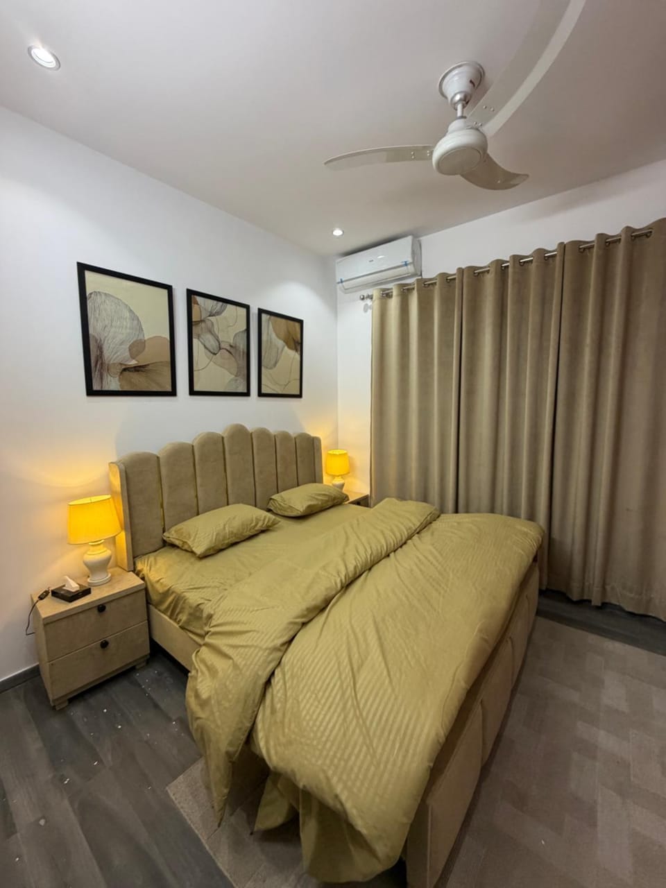 SM residence Bed and Breakfast in Lahore