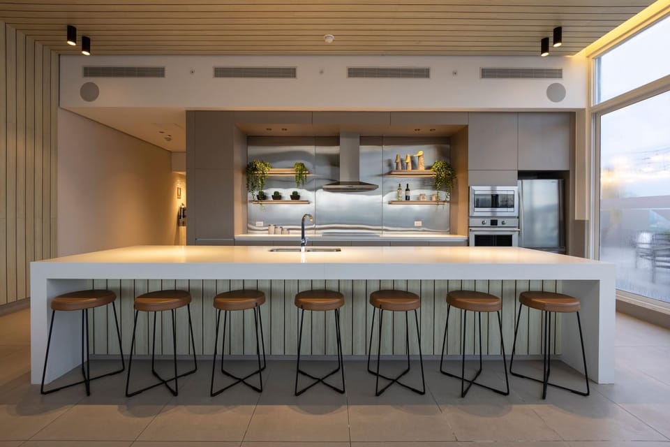 Van Gogh Residences by AcoModo - Long Stay Apartment hotel in Panama City, Panama