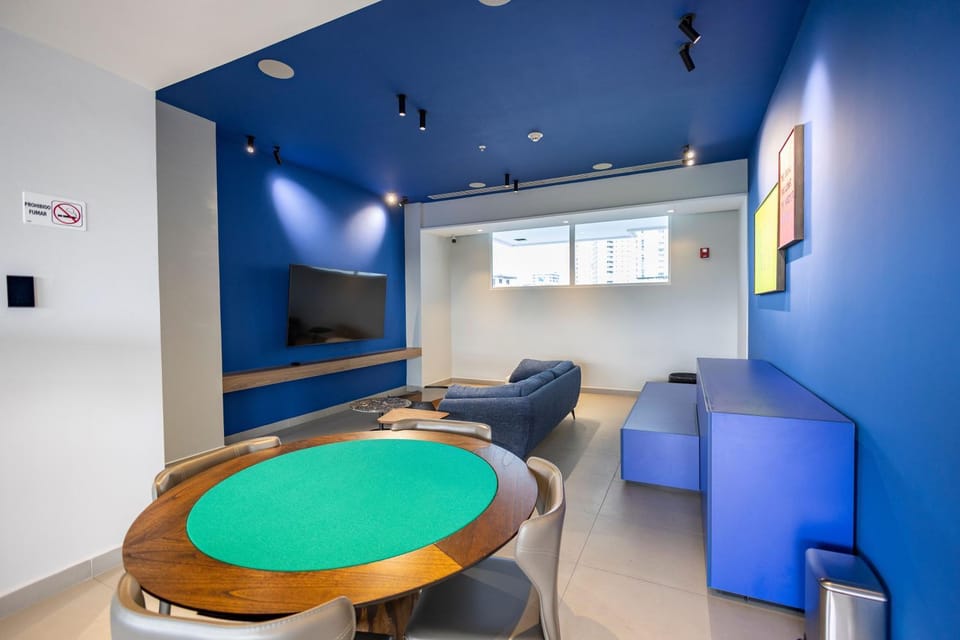 Van Gogh Residences by AcoModo - Long Stay Apartment hotel in Panama City, Panama