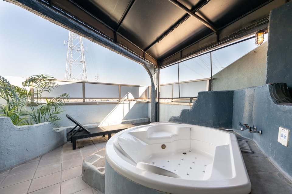 Open Air Bath