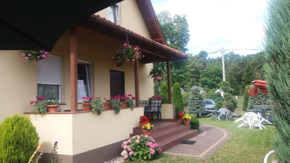Pokoje Gościnne u Elżbiety Vacation rental in Pomeranian Voivodeship