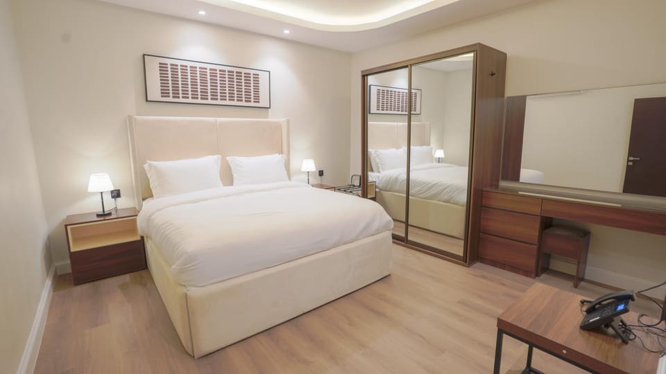 Bed, Photo of the whole room, Bedroom, bunk bed, wardrobe, air conditioner