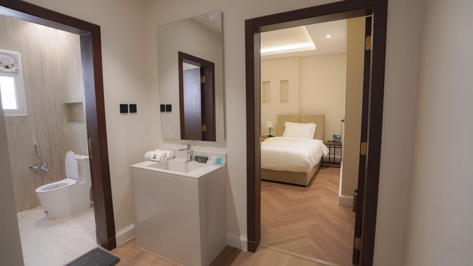 Bathroom, Photo of the whole room