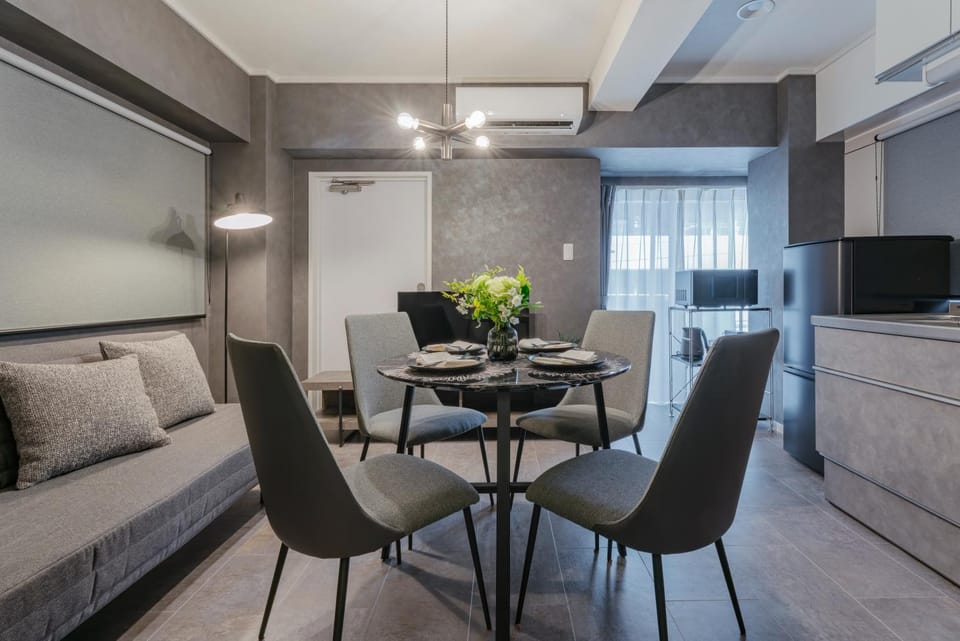 TV and multimedia, Kitchen or kitchenette, Living room, Dining area