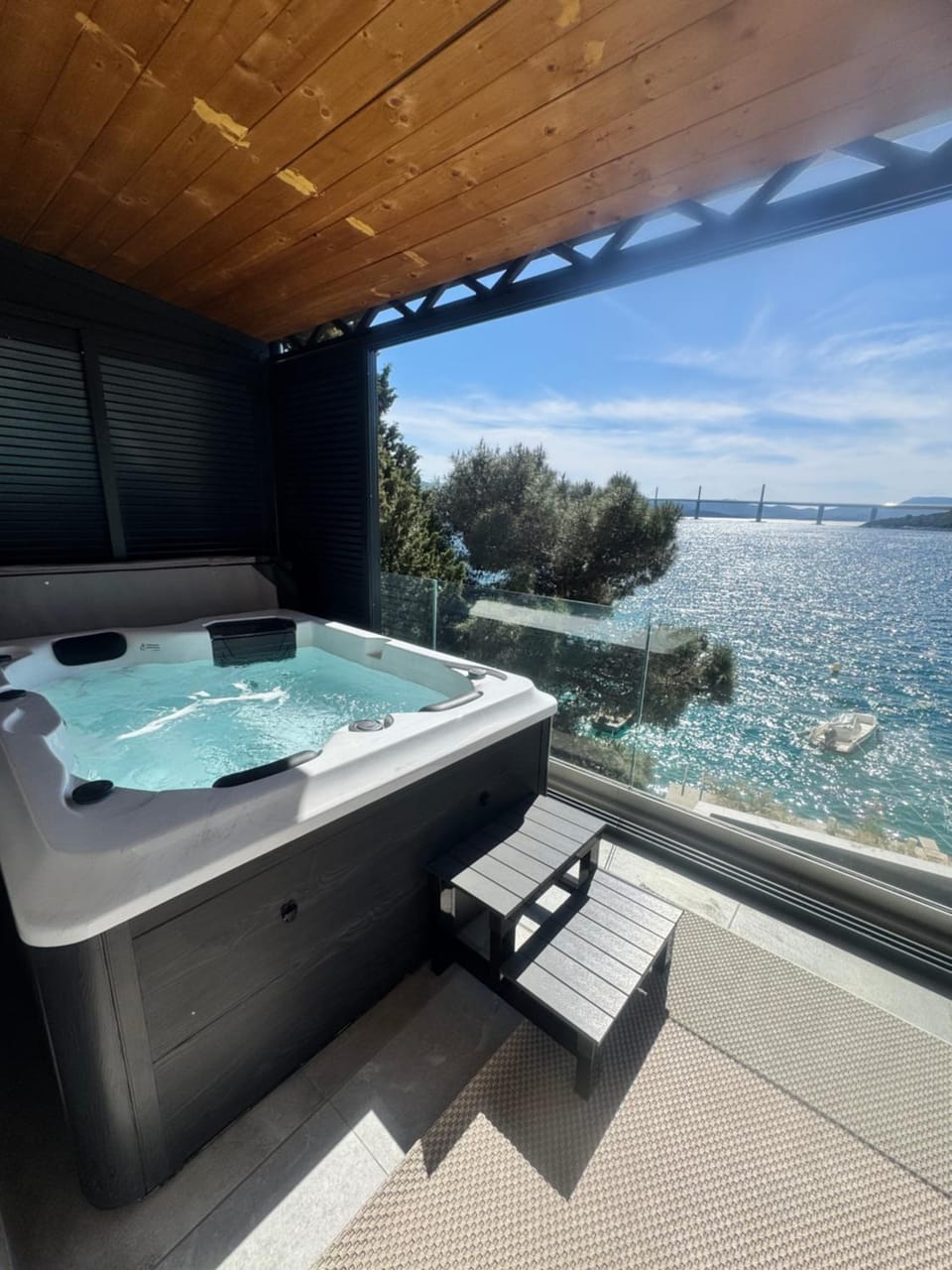 AUREA Sunset Bridge Suites - Seaside near Dubrovnik Apartment in Dubrovnik-Neretva County