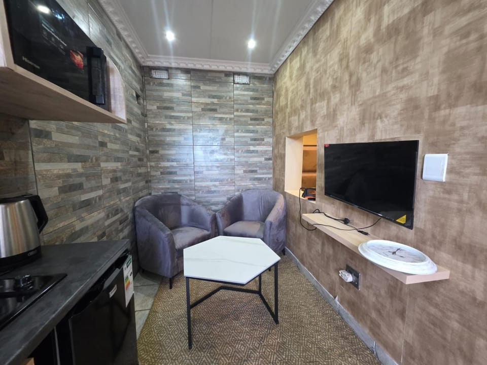 Arcon 7 on Bayne Apartment in Johannesburg