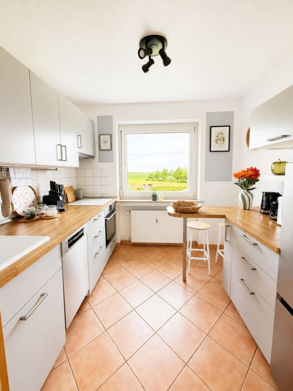 Kitchen or kitchenette, dishwasher, oven, stove, toaster