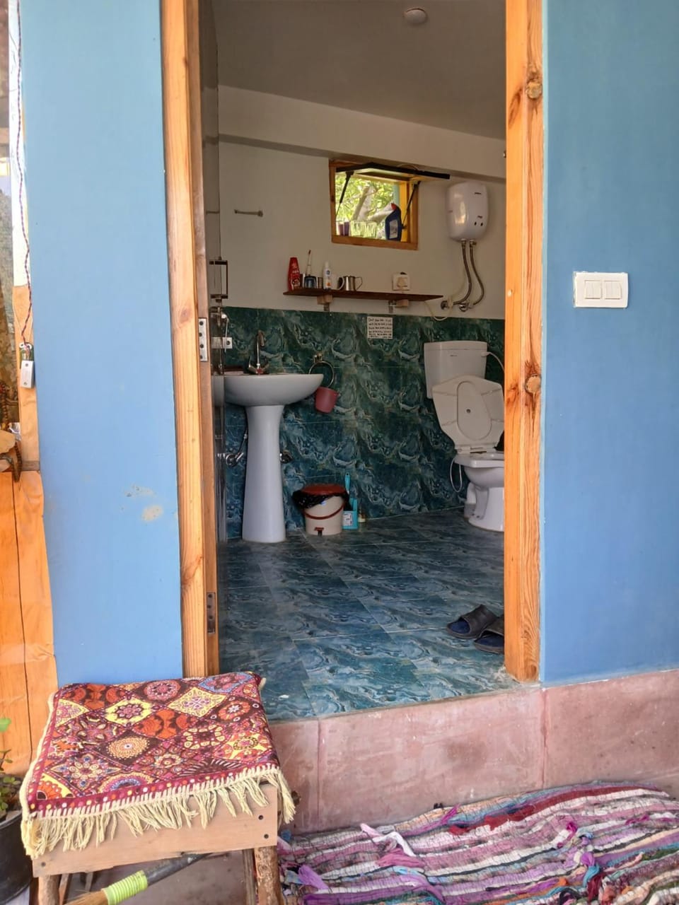 Dormitory Hatago Hostel in Himachal Pradesh