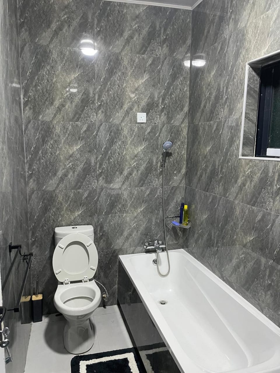 Luxury-1BR Near-Airport-Backup Power-Fast WI-FI Apartment in Lusaka