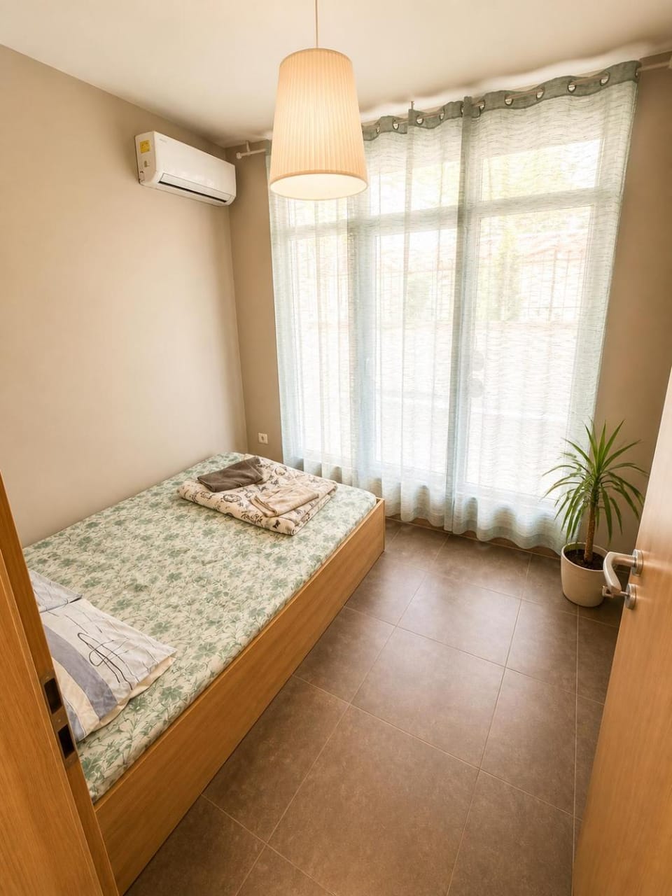 Maxi 2 parking included Apartment in Sofia