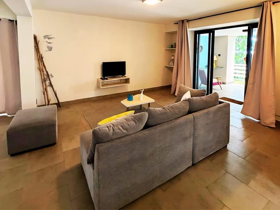 Appartement front de mer Souillac - Sud Maurice, accès direct plage Apartment in Savanne District, Mauritius